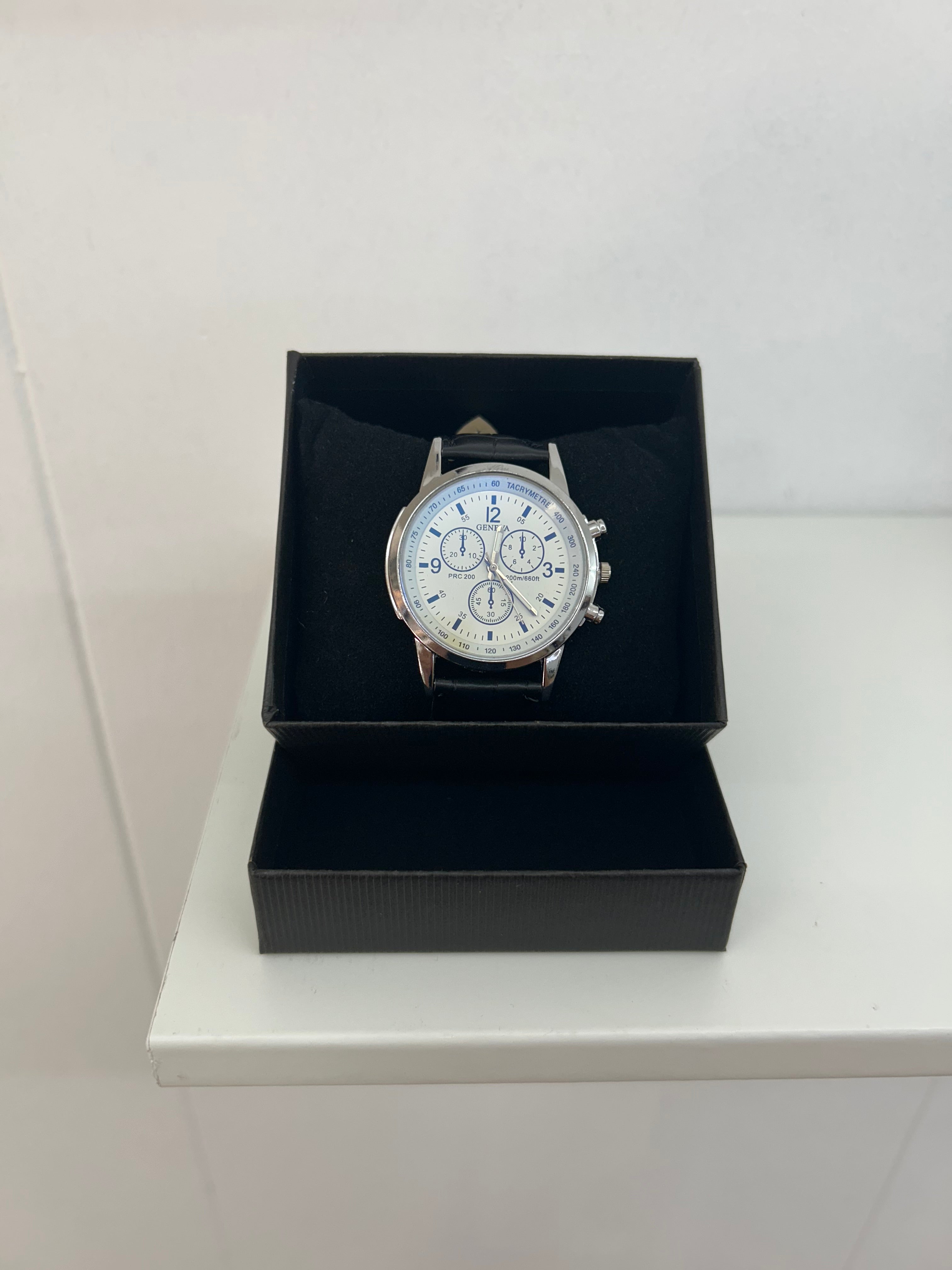 Reloj GENEVA