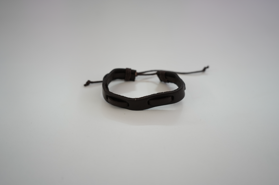 Pulsera de Cuero Calada Vintage