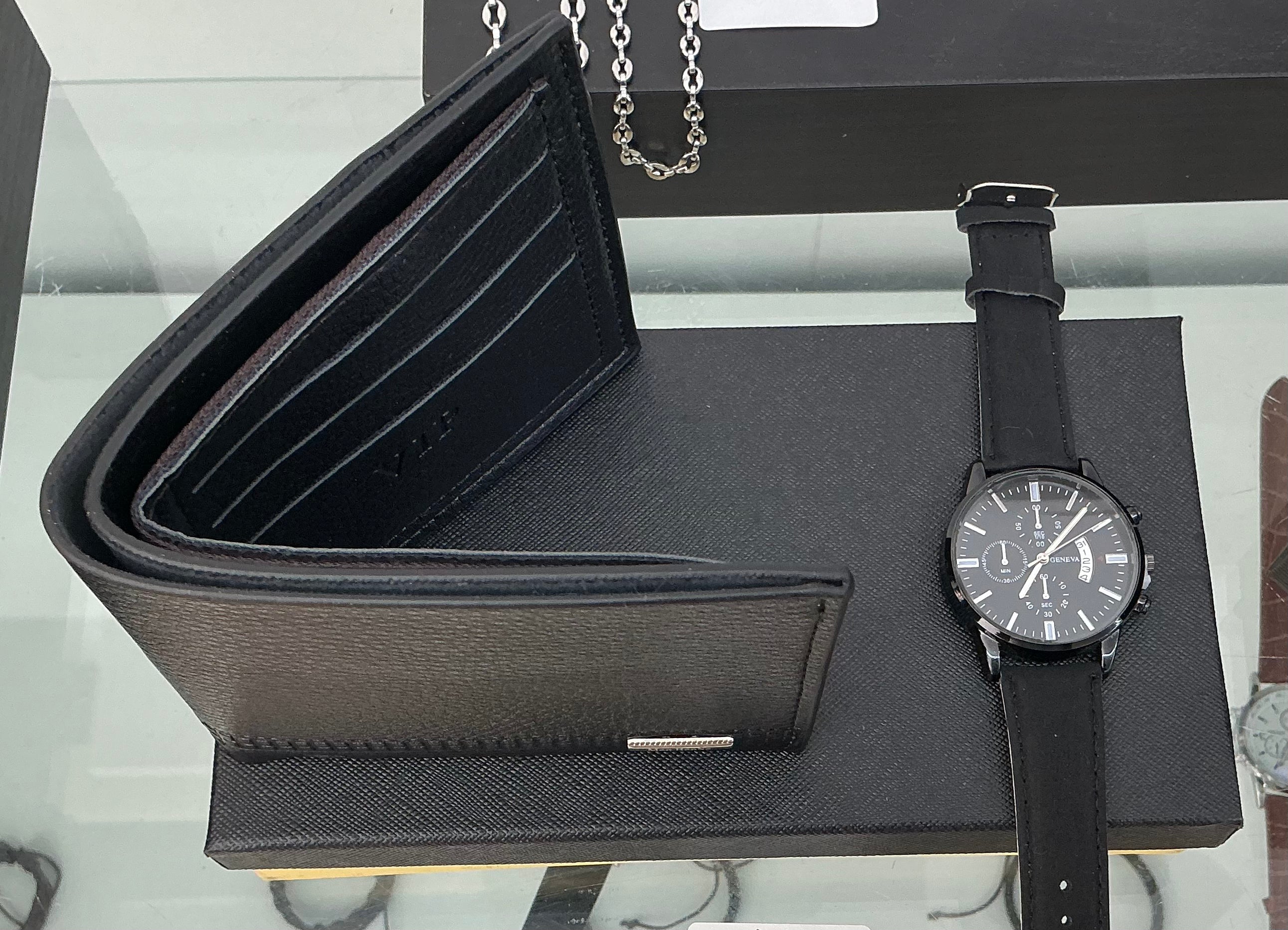 Conjunto Reloj + Cartera