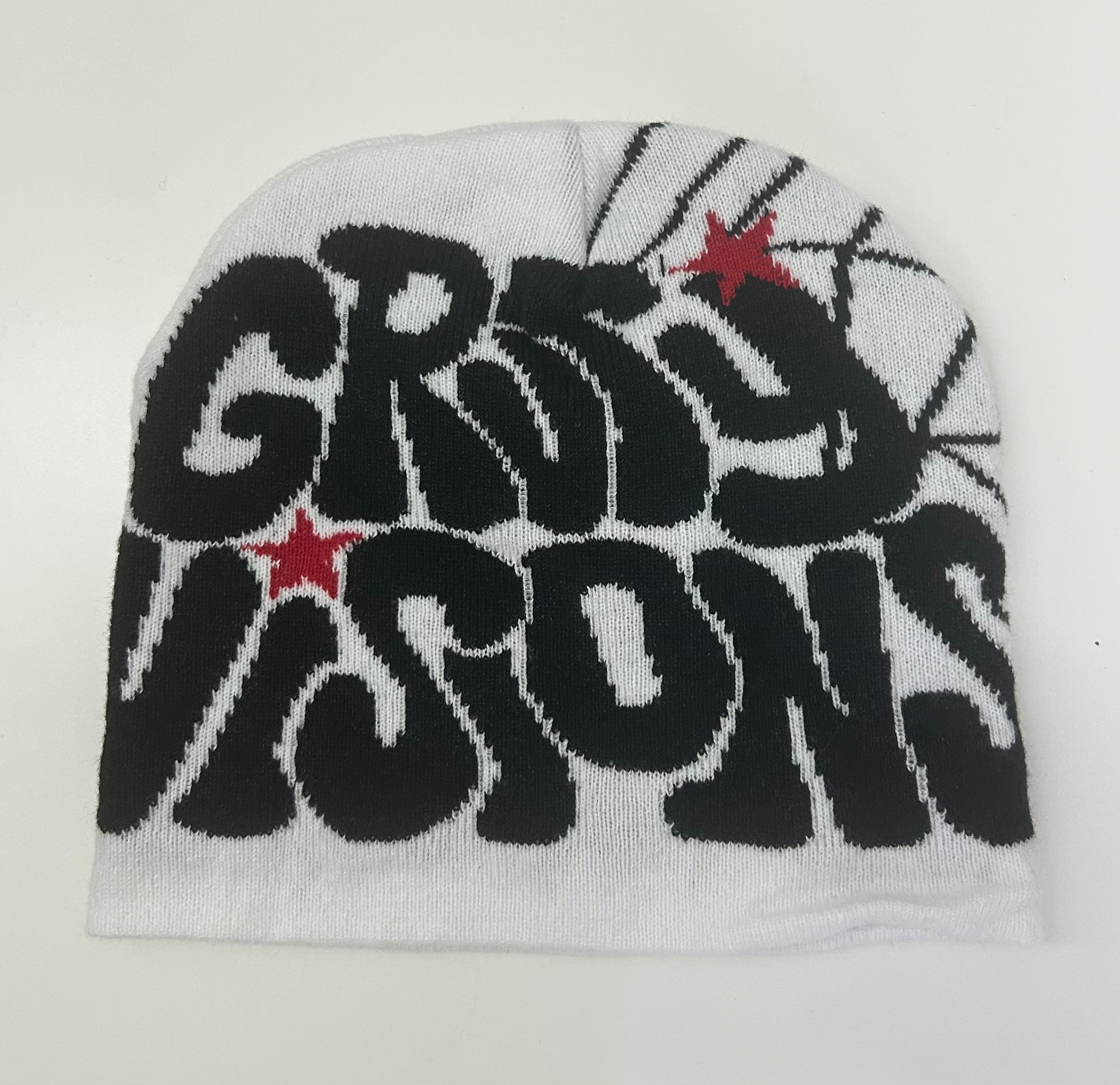 Gorro estilo Y2K